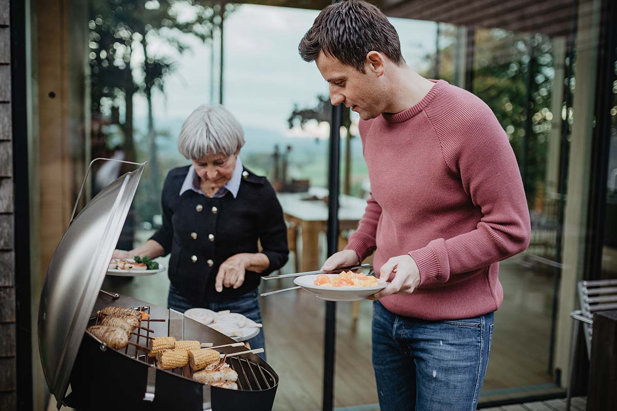 CONE Holzkohlegrill – Produktansicht 7